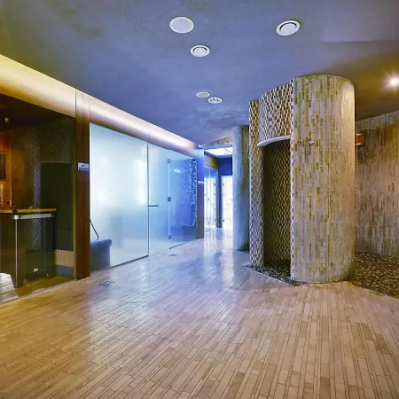 Vacationclub - Ultramarine 50 דירה קולובז'ג